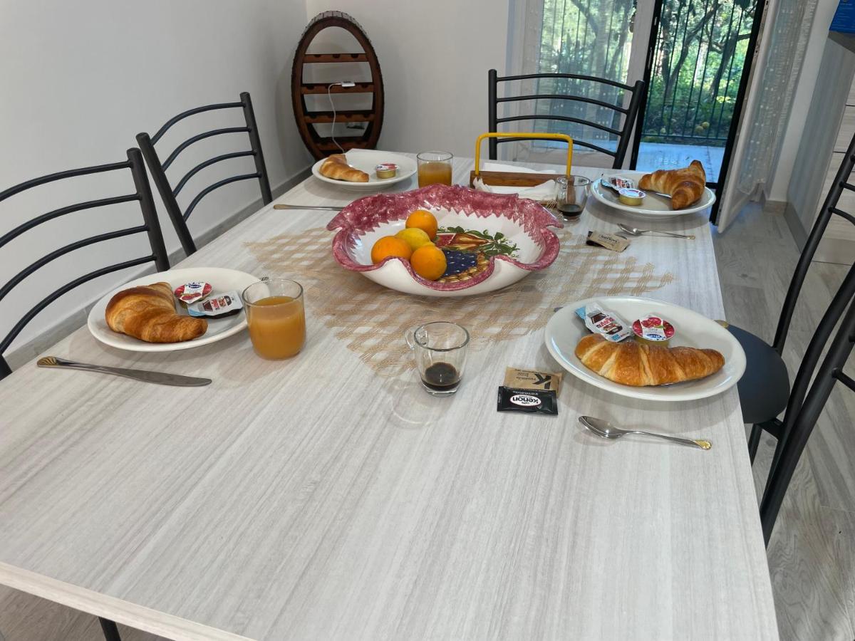Sorrento Realty Holidays - The Smile Of The Sun ภายนอก รูปภาพ